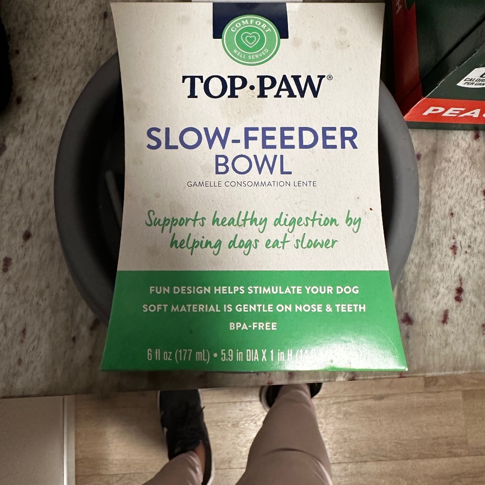 Slow feeder